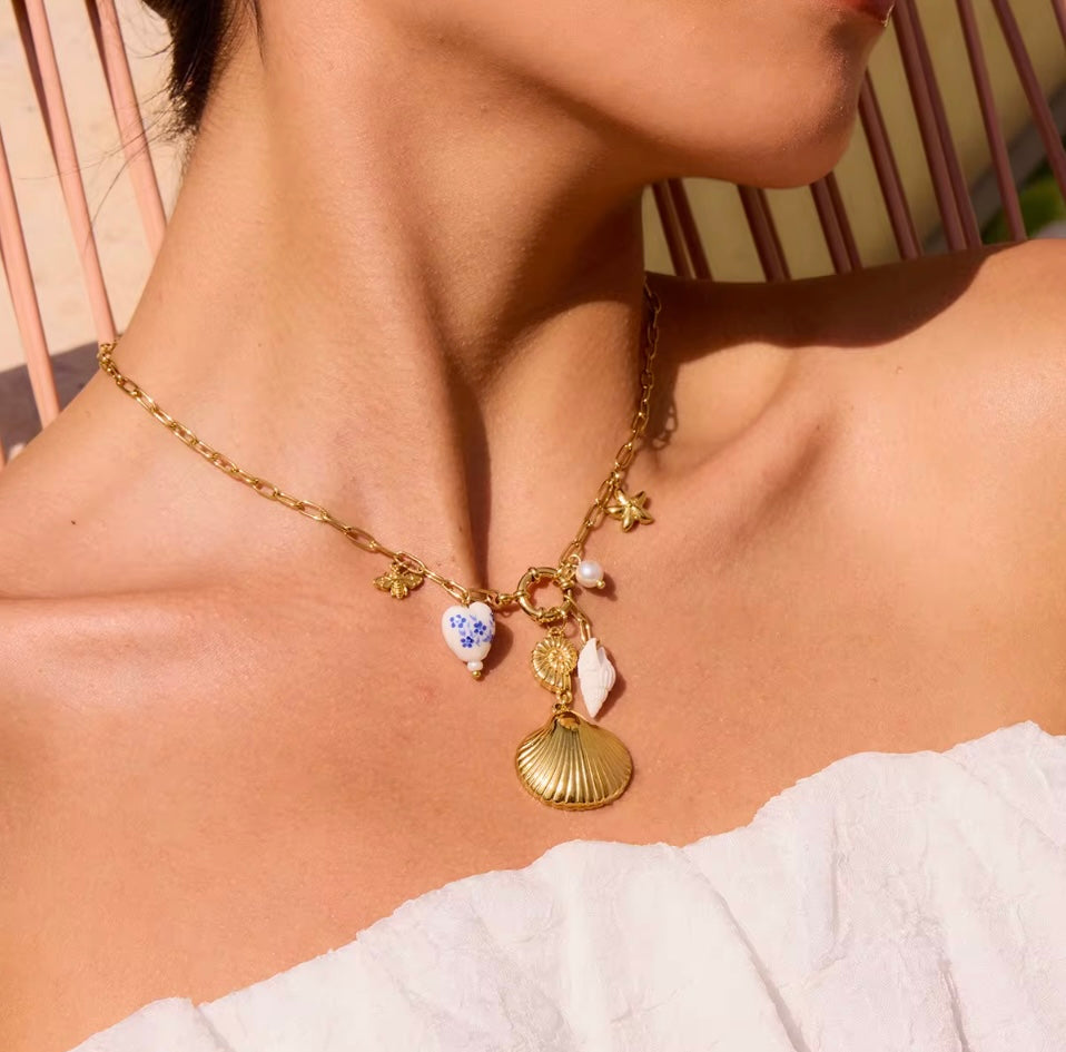 Serene Wave Necklace