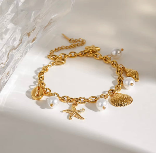Hidden Bay Bracelet